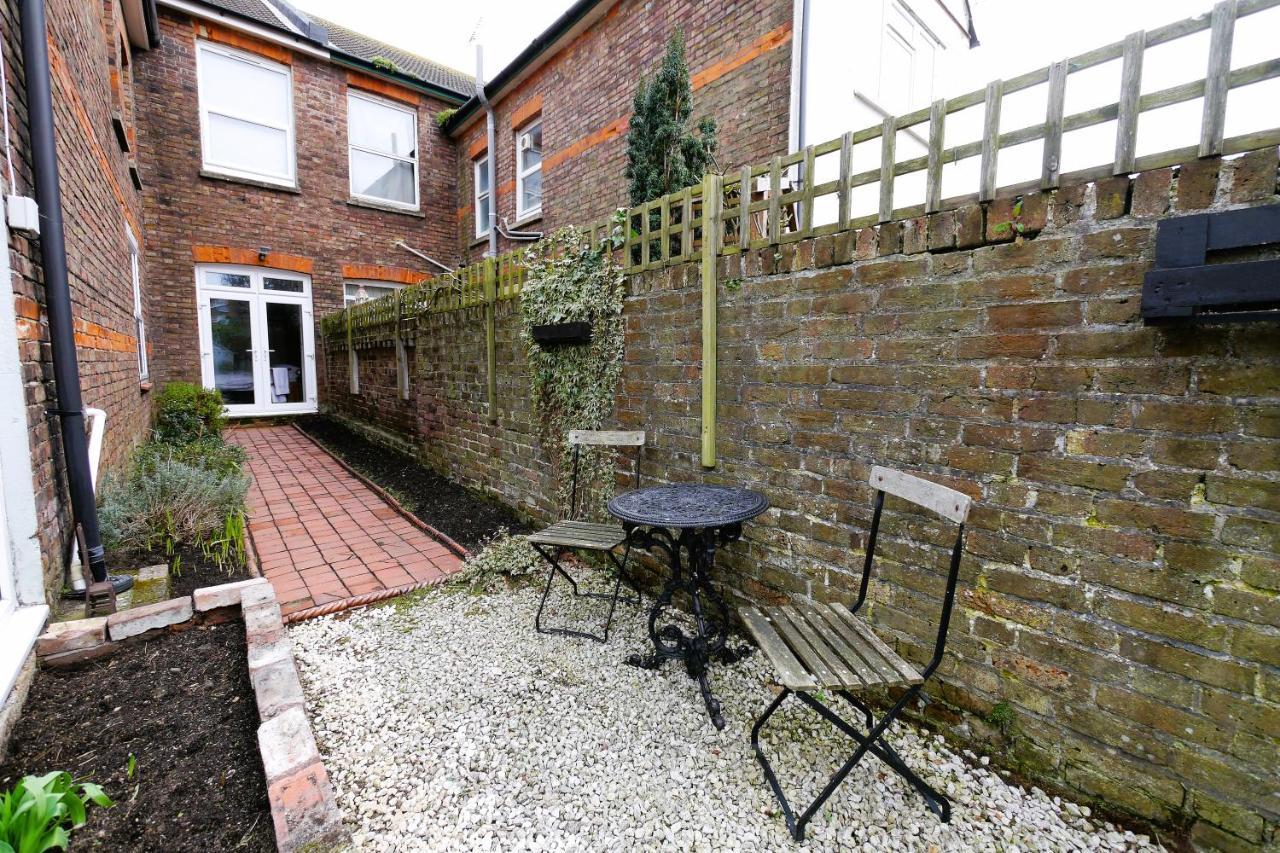 Quirky Spacious Ground Floor Victorian Garden Flat Worthing Zewnętrze zdjęcie