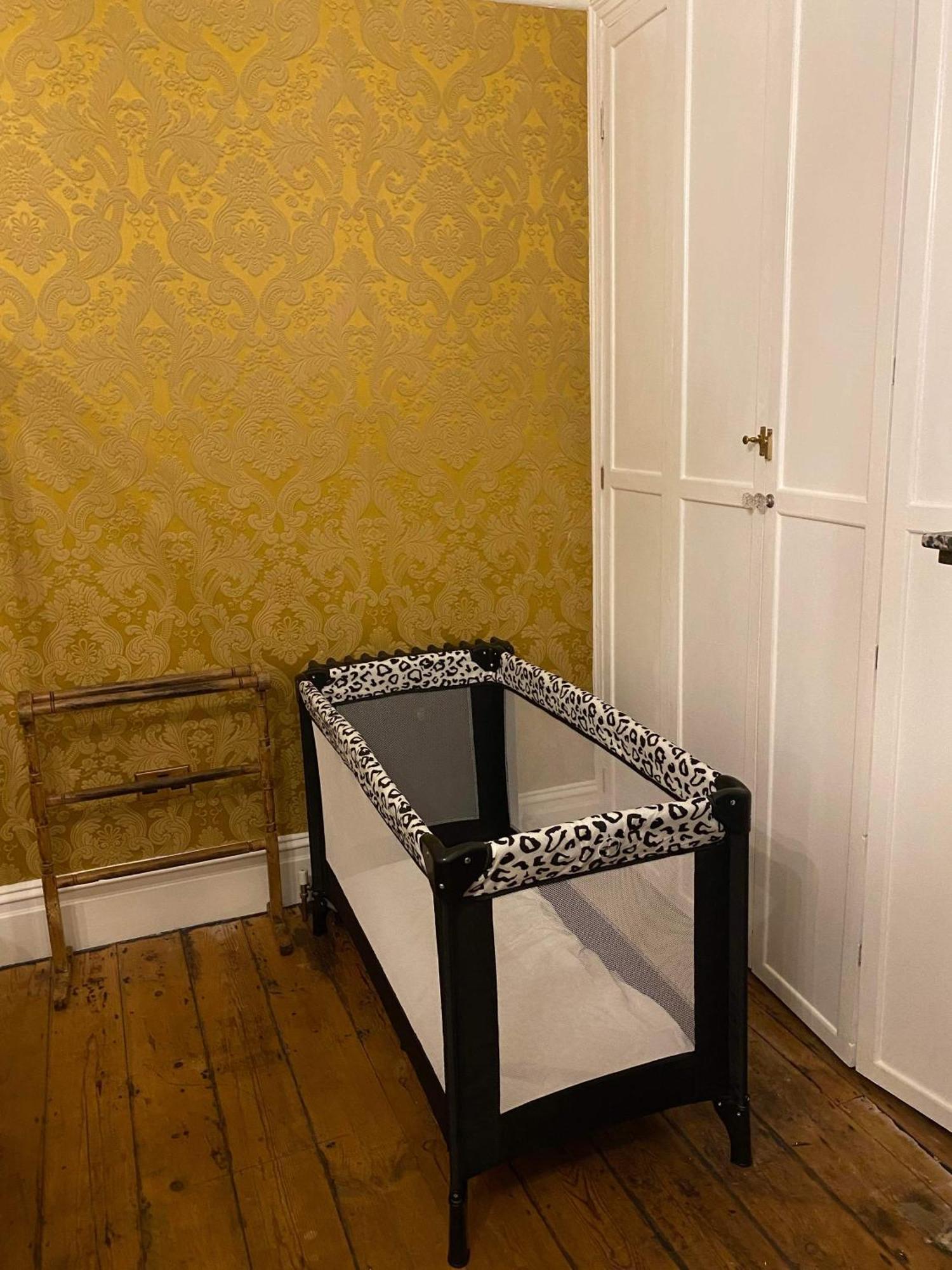 Quirky Spacious Ground Floor Victorian Garden Flat Worthing Zewnętrze zdjęcie